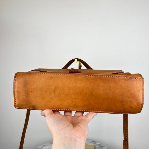 Vintage FORCE TEN Classic Tan Saddle Genuine Leather Satchel Crossbody Bag Purse - Picture 9 of 16